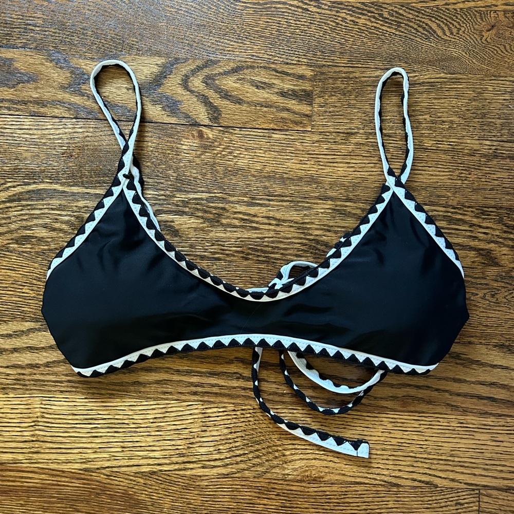 Black and white whip stitch bikini top